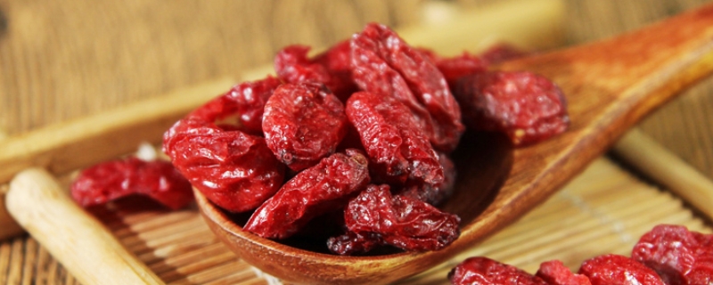 目前市面上山萸肉价格每斤大概是多少钱，应该通过哪些方法鉴别真假呢