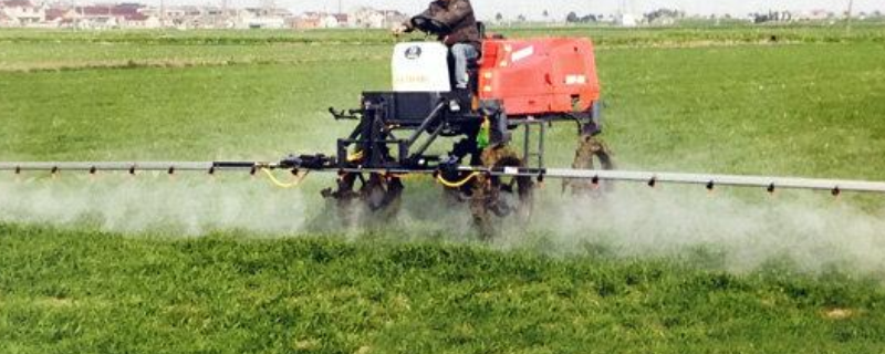 如何正确地维护自走式喷杆喷雾机，自走式喷杆喷雾机在日常中该怎么保养呢