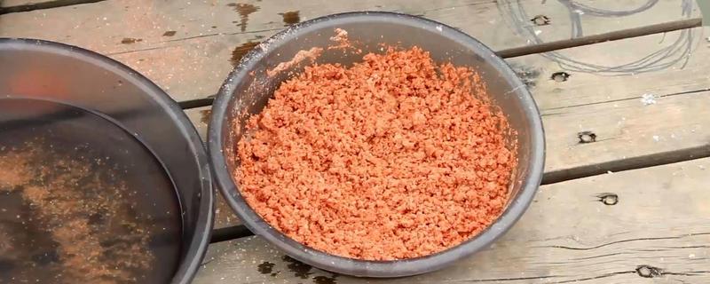 钓鲤鱼的饵料配方都有哪些，这些饵料配方该如何制作呢