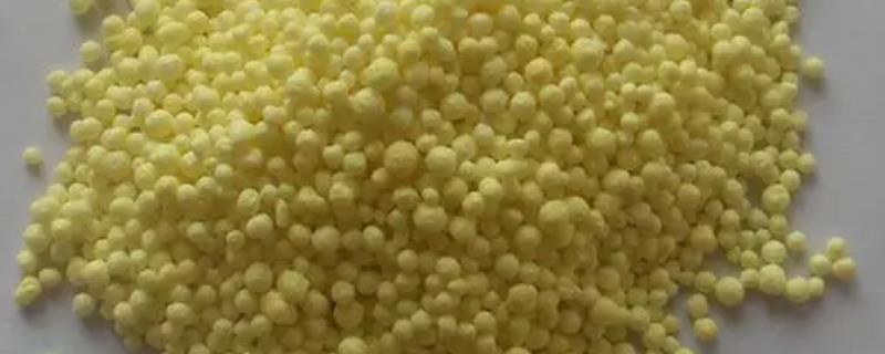 如何有效鉴别硫包衣尿素的真假，正品在经过水溶之后只会剩下透明的空壳