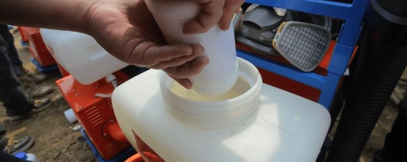 一克吡虫啉需要兑水多少斤，这主要与药剂的有效成分含量密切相关