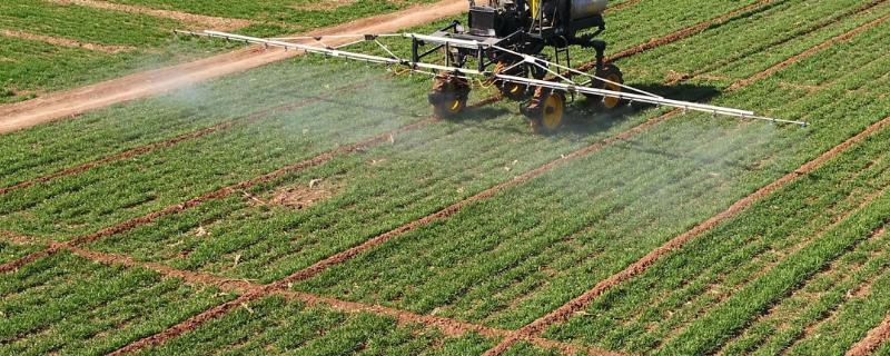 如何掌握节省农药的技巧，掌握这些核心技术后最高可节省百分之五十到九十五的药量