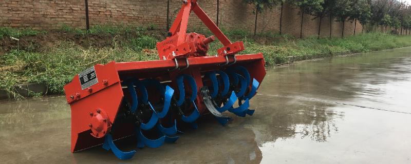 旋耕机的旋耕刀应该如何正确安装，它的刀片可以按照内外交错的方式进行排列