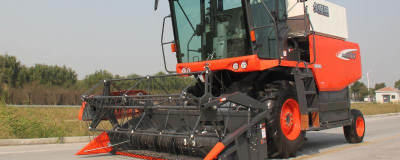 小麦联合收获机使用后如何保养，磨损超标的脱粒弓齿应及时更换