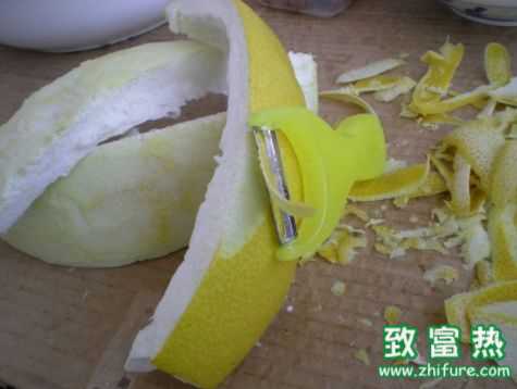 柚子皮能除甲醛吗？新车里面放柚子皮能去异味吗