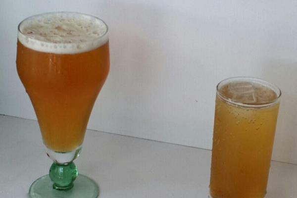 菠萝啤含酒精吗