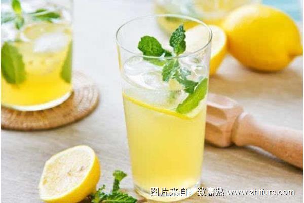 柠檬蜂蜜水什么时候喝最好