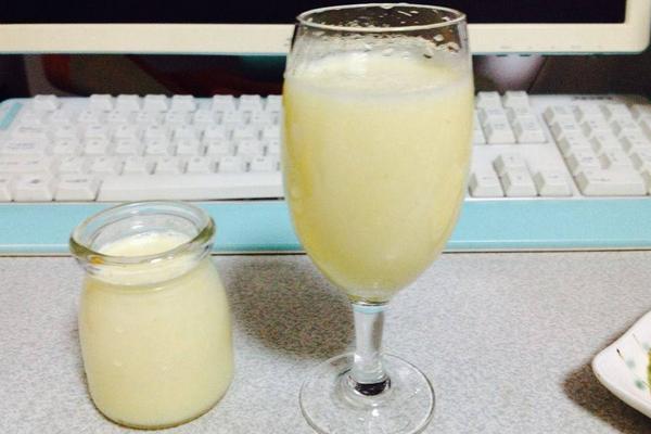 菠萝奶昔的做法大全