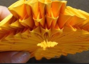 纸菠萝折法步骤(图解)