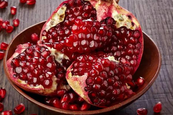 2018种石榴赚钱吗?石榴种植的利润与投资成本及前景预测