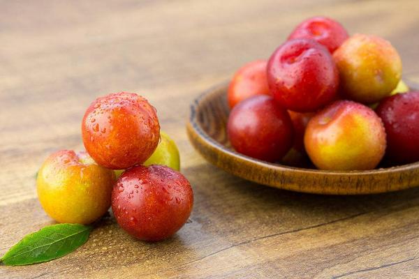 孕妇可以吃李子吗