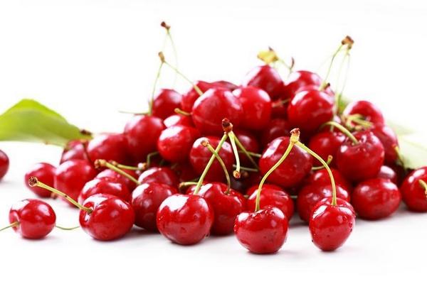 樱桃和什么不能一起吃