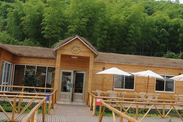 你的农村老家适合搞农家乐吗?