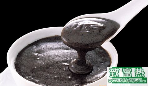 黑芝麻可以治疗白发?如何用黑芝麻治疗白发