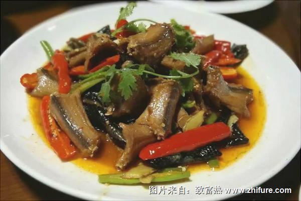 黄鳝不能和什么一起吃?