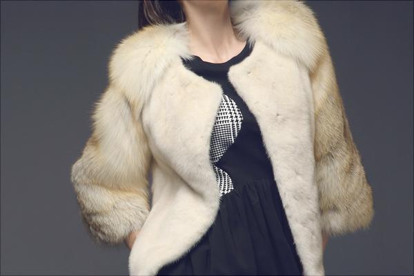 獭兔毛皮草怎么清洗?