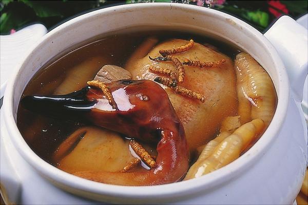 野鸭怎么做好吃?