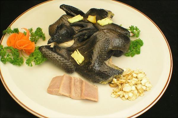 男人吃乌鸡有什么好处？