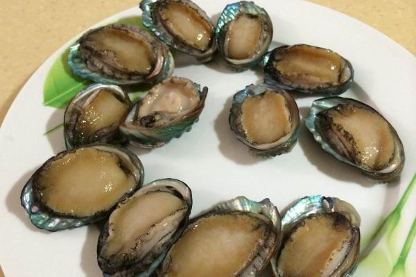 鲍鱼怎么清洗干净?