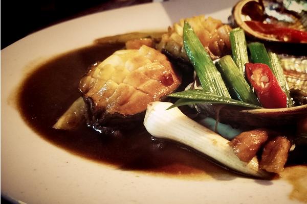 鲍鱼怎么清洗干净?