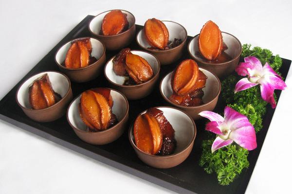 鲍鱼怎么清洗干净?