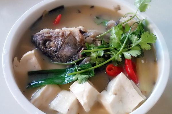 鲫鱼豆腐汤丰胸吗?