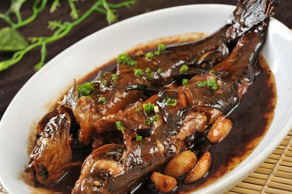 黄颡鱼不适合什么人吃?