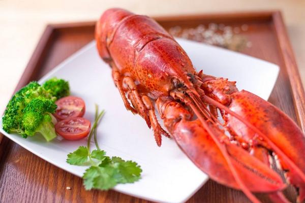 波士顿龙虾多少钱一斤?