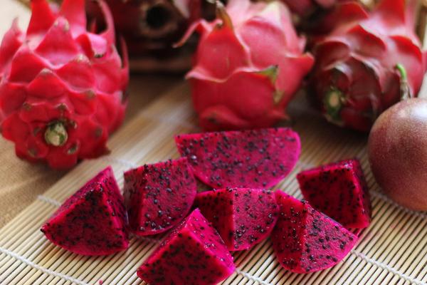 火龙果市场价格多少钱一斤