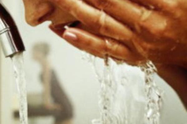 无花果汁液治疗扁平疣有用吗