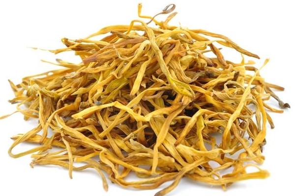 穿山甲怎么吃下奶?