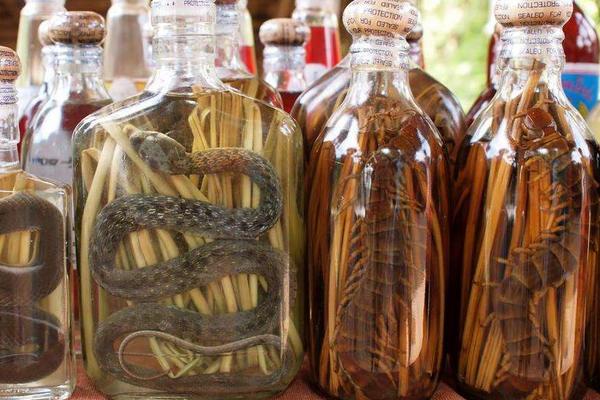 蜈蚣泡酒有什么功效作用?