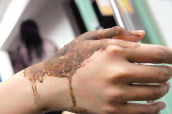 家里有蜈蚣怎么办?