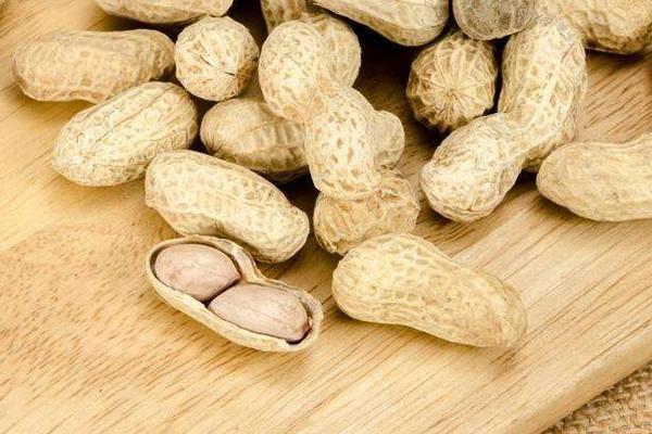 来月经可以吃花生吗？