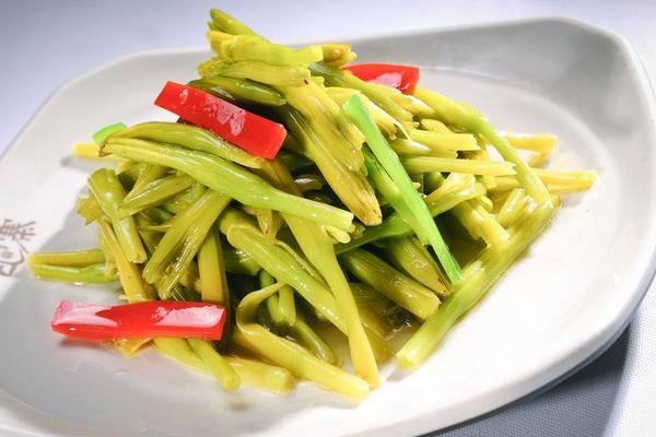 黄花菜怎么做好吃 黄花菜的家常做法大全
