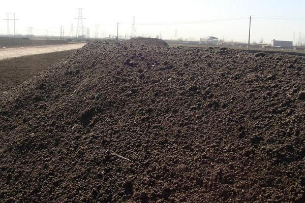 鸡粪有机肥多少钱一吨