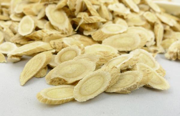 黄芩的功效与作用及禁忌 黄芩怎么吃