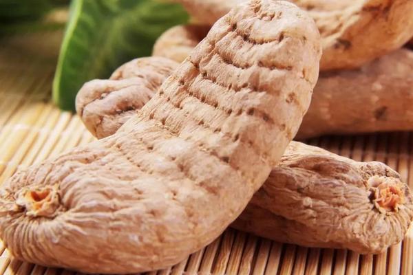 天麻泡酒的功效与作用 天麻酒做法步骤