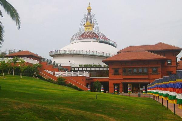 情人节去哪旅游玩(附国内自驾好地方) 自驾游注意事项