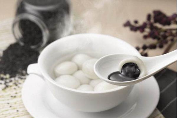 元宵节的祝福词大全(短信、微信) 正月十五可以送礼吗