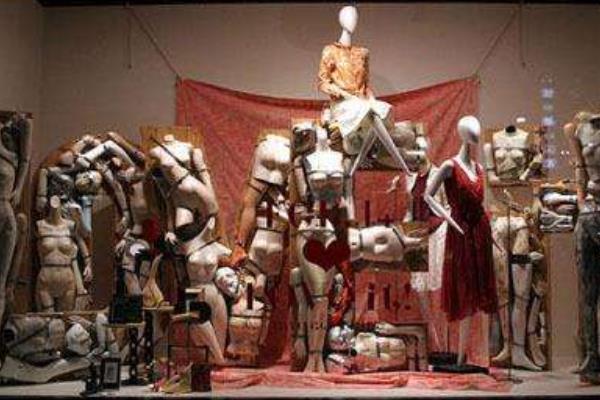 一年有几个情人节(附西方情人节、黑色情人节、七夕、日记情人节等时间与由来)-------栏目:节气 标签:情人节