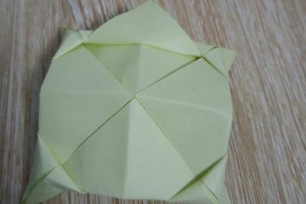 水仙花简笔画怎么画(图解步骤) 水仙花怎么折