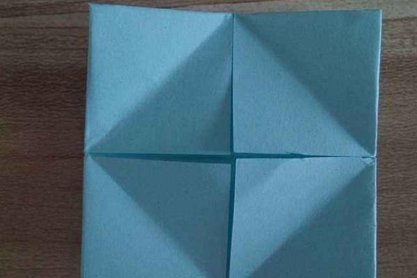 水仙花简笔画怎么画(图解步骤) 水仙花怎么折