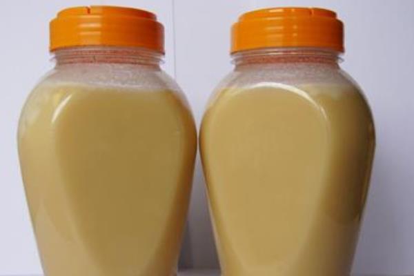 鸭脚木蜜市场价格多少钱一斤  鸭脚木蜜的作用与功效