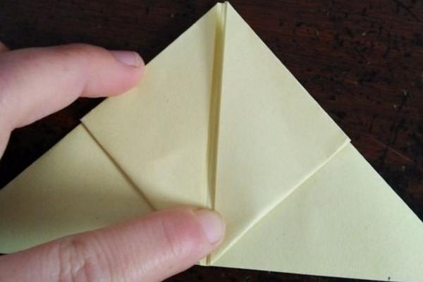 郁金香怎么折(图解步骤) 郁金香简笔画步骤教程