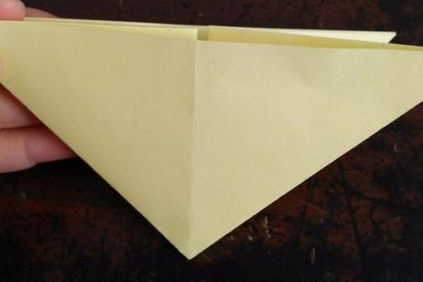 郁金香怎么折(图解步骤) 郁金香简笔画步骤教程