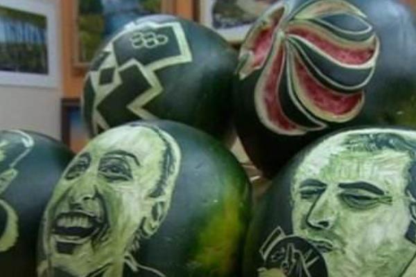 西瓜皮雕刻简单教程(图解) 西瓜皮雕刻图片大全