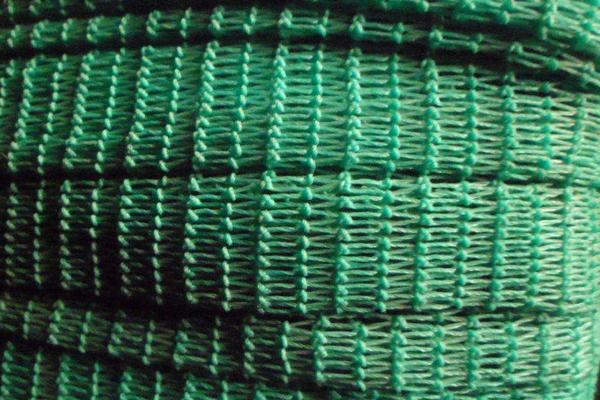 养鸡围栏铁丝网价格多少钱一卷(1.5米*30米) 养鸡围栏铁丝网的种类