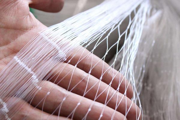 养鸡围栏铁丝网价格多少钱一卷(1.5米*30米) 养鸡围栏铁丝网的种类