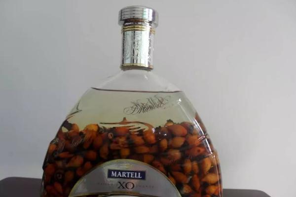 金樱子泡酒的功效与作用 金樱子怎么泡酒(配方)